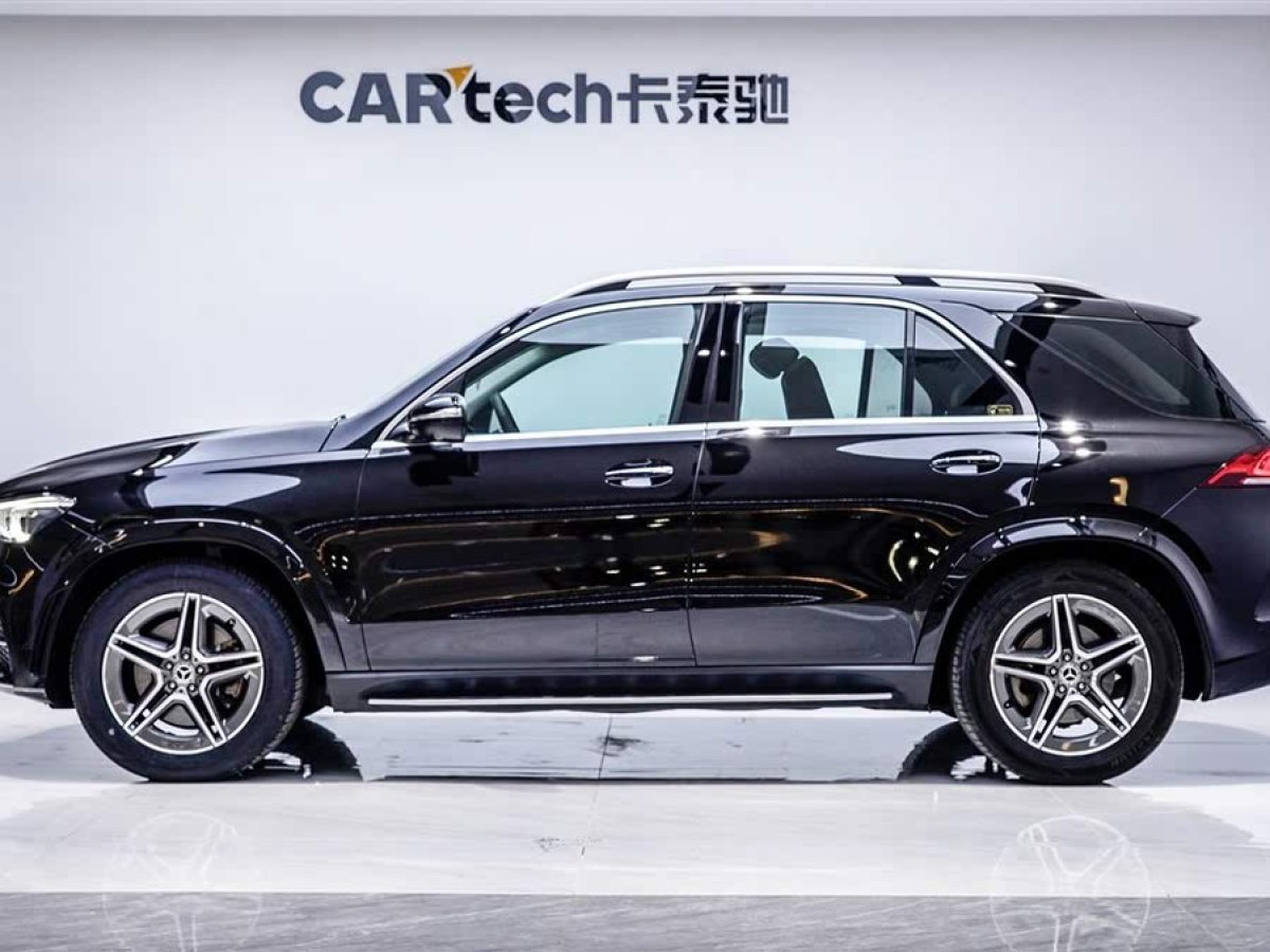 奔馳 奔馳GLE  2022款 改款 GLE 450 4MATIC 時(shí)尚型圖片