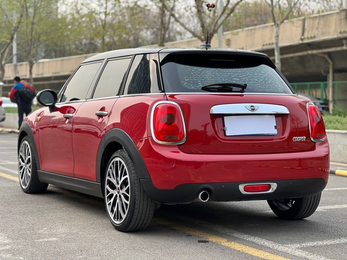 MINI MINI  2015款 1.5T COOPER Fun 五門版圖片