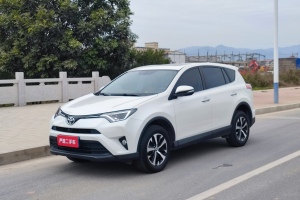 RAV4 豐田 榮放 2.0L CVT兩驅(qū)風尚版