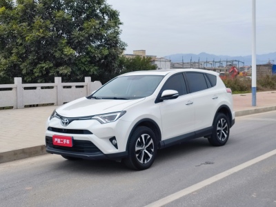 2018年5月 豐田 RAV4 榮放 2.0L CVT兩驅(qū)風(fēng)尚版圖片