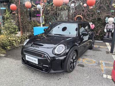 2024年1月 MINI MINI 改款 2.0T COOPER S 藝術(shù)家圖片