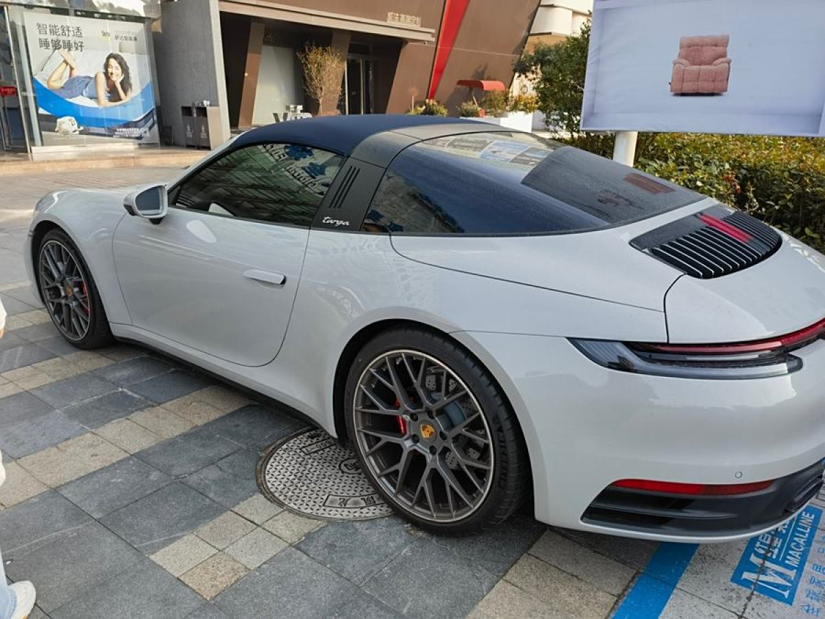 保時(shí)捷 911  2023款 Targa 4 3.0T圖片