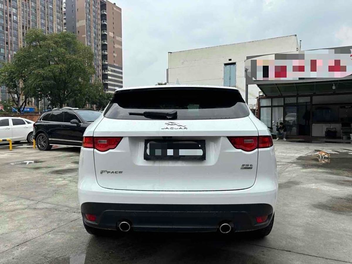 捷豹 F-PACE  2018款 3.0 SC 四驅(qū)R-Sport運動版圖片