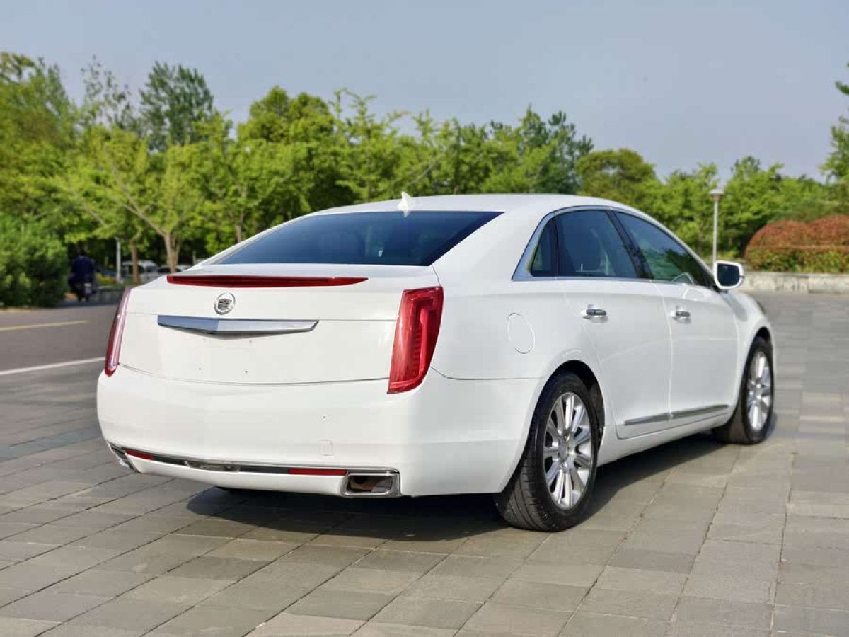 凱迪拉克 XTS  2014款 28T 豪華型圖片
