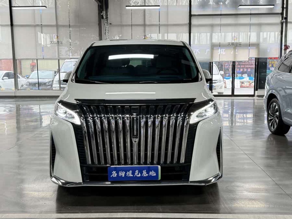 車馳 車馳V-Class  2024款 2.0T 蘭馳牌巴菲特旗艦版圖片