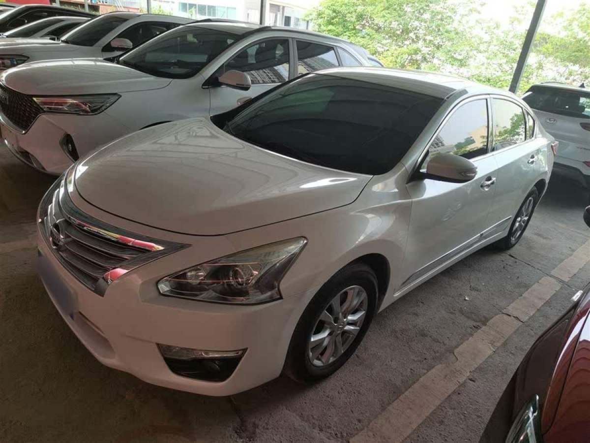 日產(chǎn) 天籟  2013款 2.0L XL舒適版圖片
