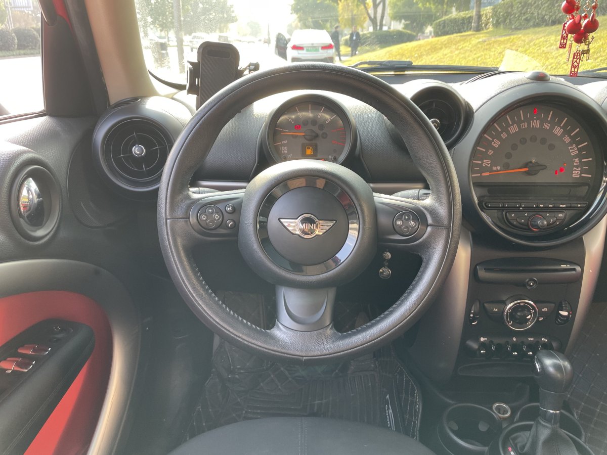 MINI COUNTRYMAN  2014款 1.6T COOPER ALL4 Fun圖片