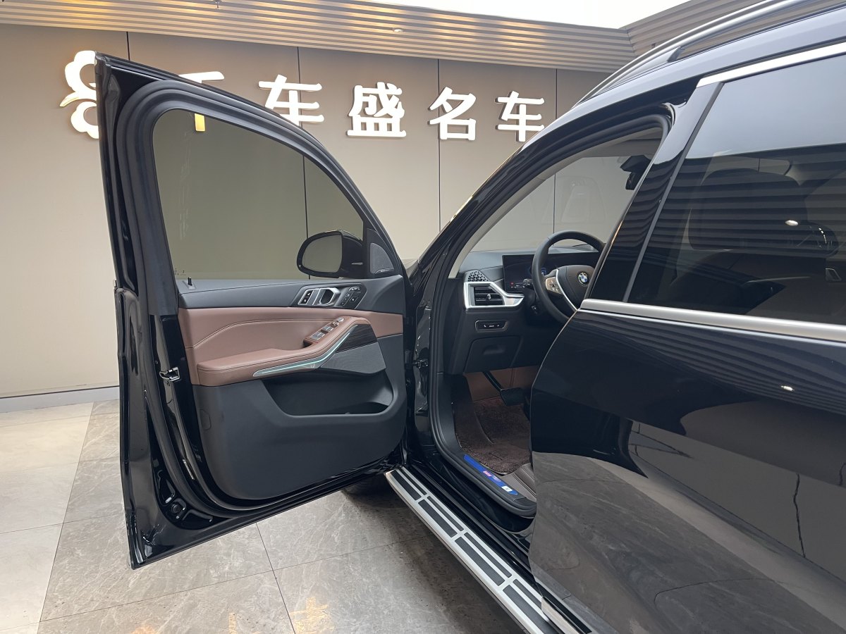 寶馬 寶馬X7  2023款 xDrive40i 領先型豪華套裝圖片