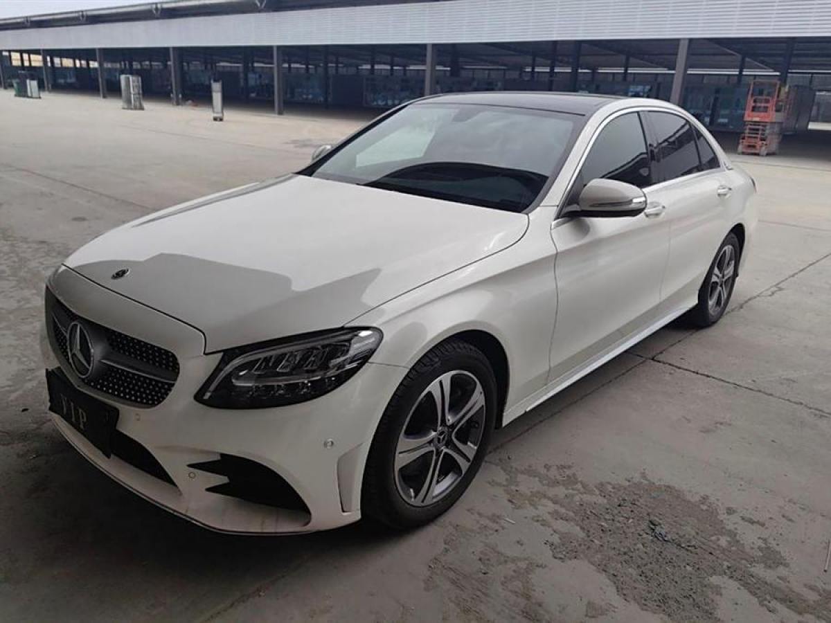 奔馳 奔馳C級(jí)AMG  2019款 AMG C 63 S圖片