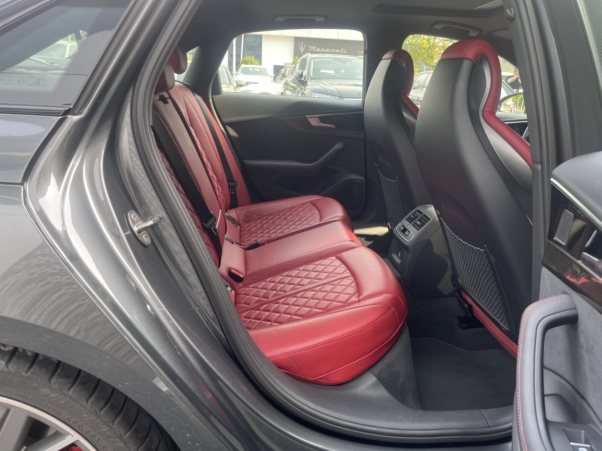 2024年2月奧迪 奧迪S4  2024款 S4 3.0TFSI