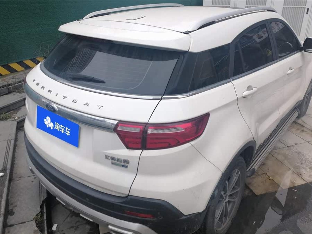 福特 領(lǐng)界  2019款  EcoBoost 145 CVT鉑領(lǐng)型 國(guó)VI圖片