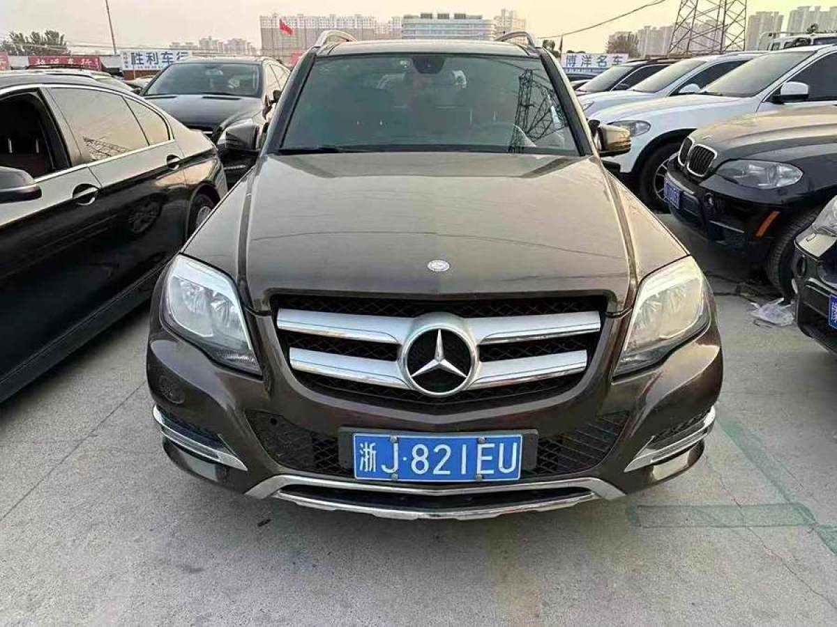 2015年11月奔馳 奔馳GLK級  2014款 GLK 200 標(biāo)準(zhǔn)型