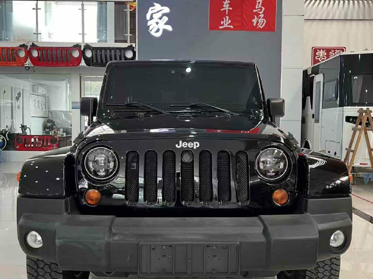 Jeep 牧馬人  2013款 3.6L Rubicon 兩門版圖片