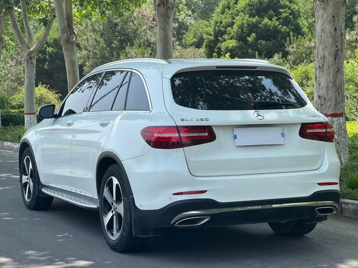 奔馳 奔馳GLC  2018款 改款 GLC 260 4MATIC 豪華型圖片