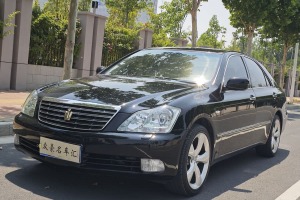 皇冠 豐田 2.5L Royal 特別版
