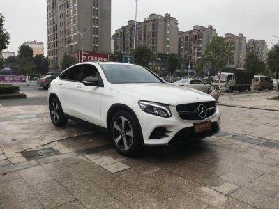 2018年3月 奔馳 奔馳GLC(進口) GLC 300 4MATIC 轎跑SUV圖片