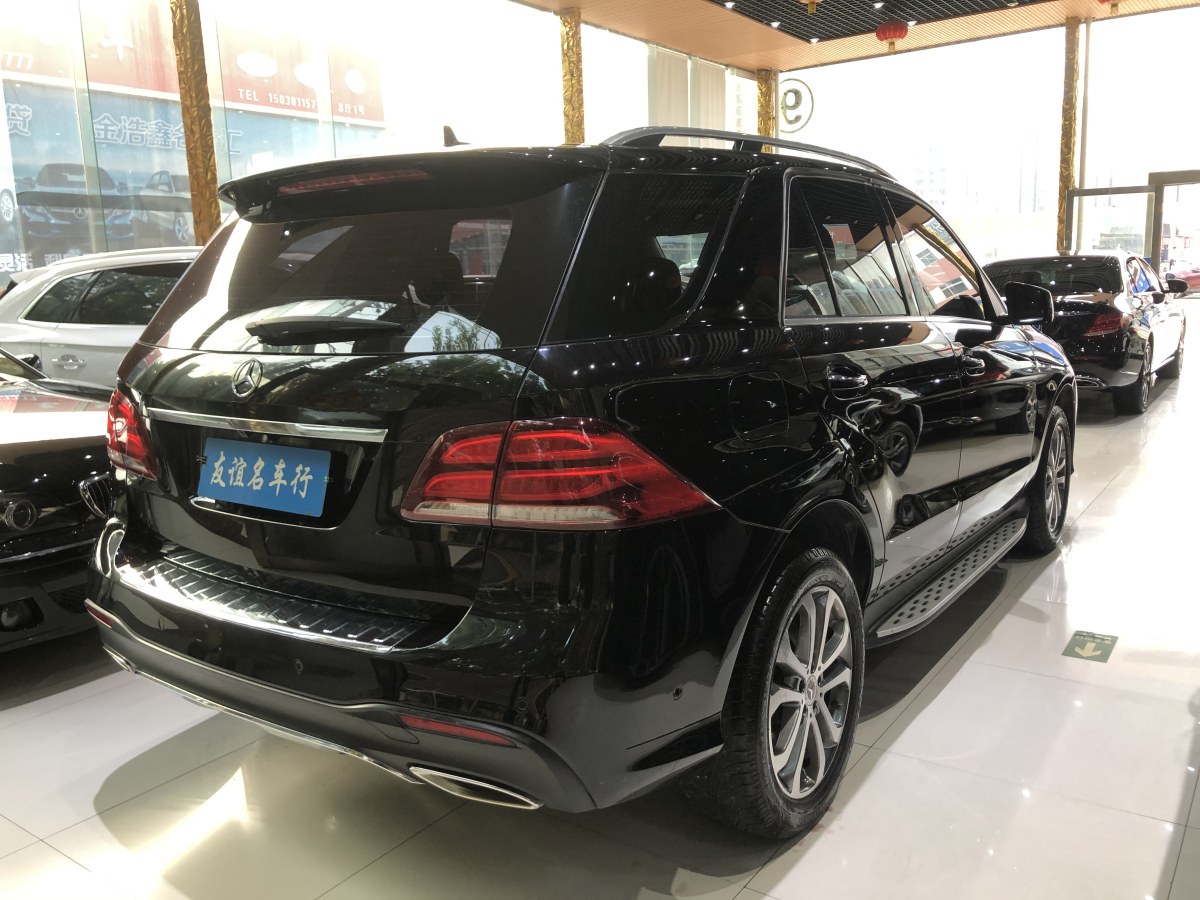 奔馳 奔馳GLE  2017款 GLE 320 4MATIC 動(dòng)感型圖片