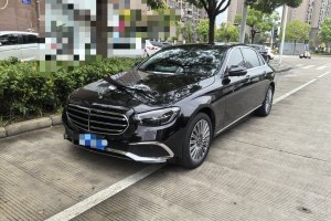 2021年11月奔驰 奔驰E级  改款 E 300 L 豪华型