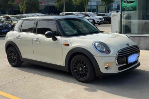 MINI MINI 1.5T COOPER 五门版