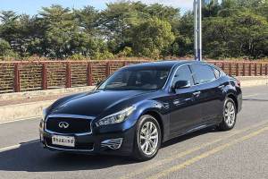 Q70 英菲尼迪 Q70L 2.5L 悅享版