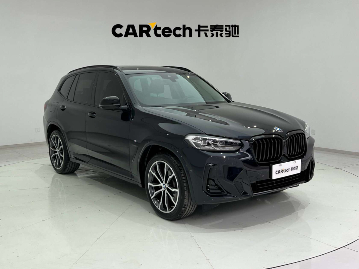 寶馬 寶馬X3  2022款 改款 xDrive30i 領(lǐng)先型 M曜夜套裝圖片