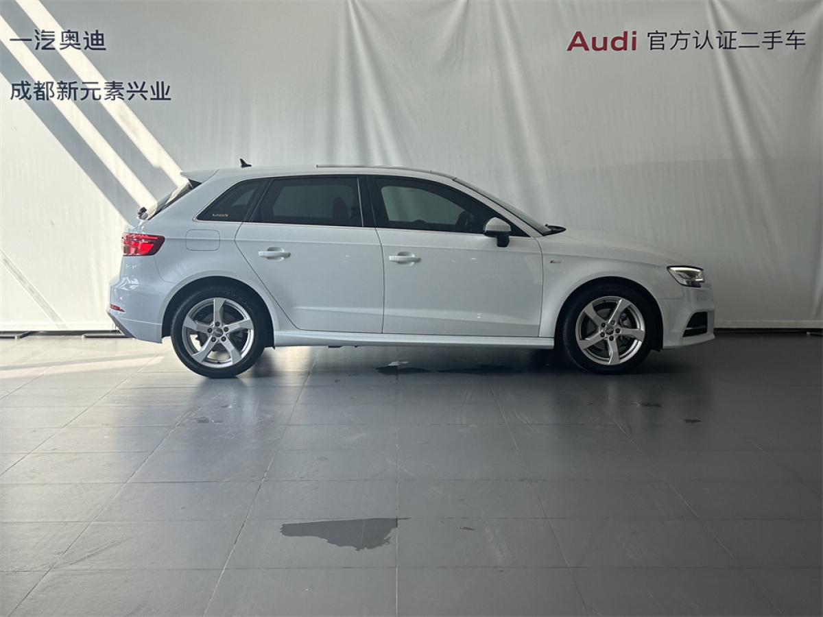 奥迪 奥迪A3  2019款 Sportback 35 TFSI 时尚型 国VI图片