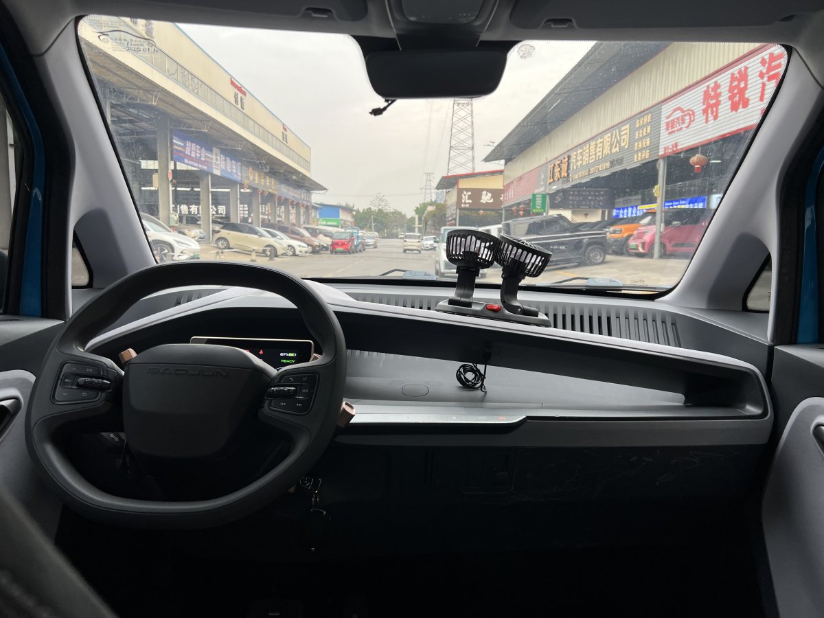 寶駿 E200  2019款 250KM 智行版圖片