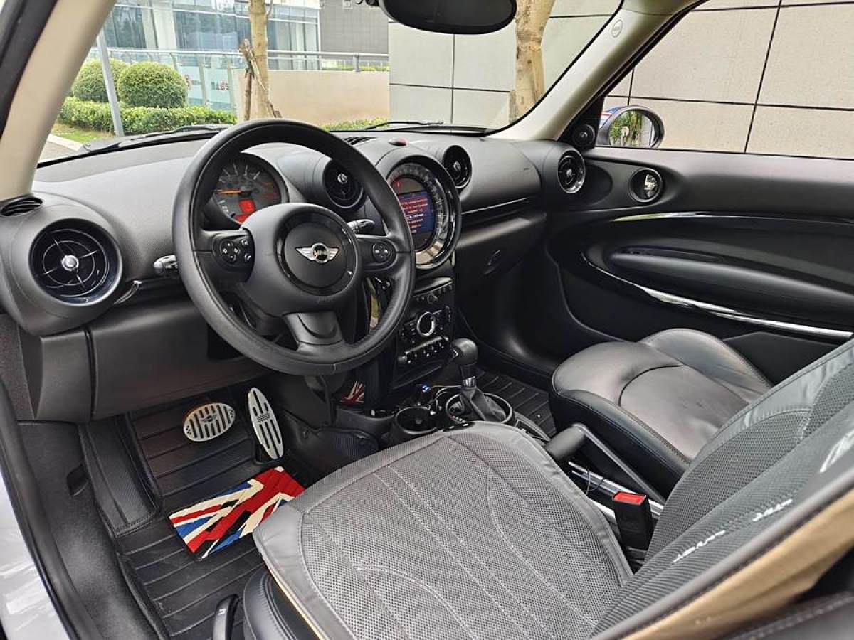 2015年9月MINI PACEMAN  2014款 1.6T COOPER ALL4