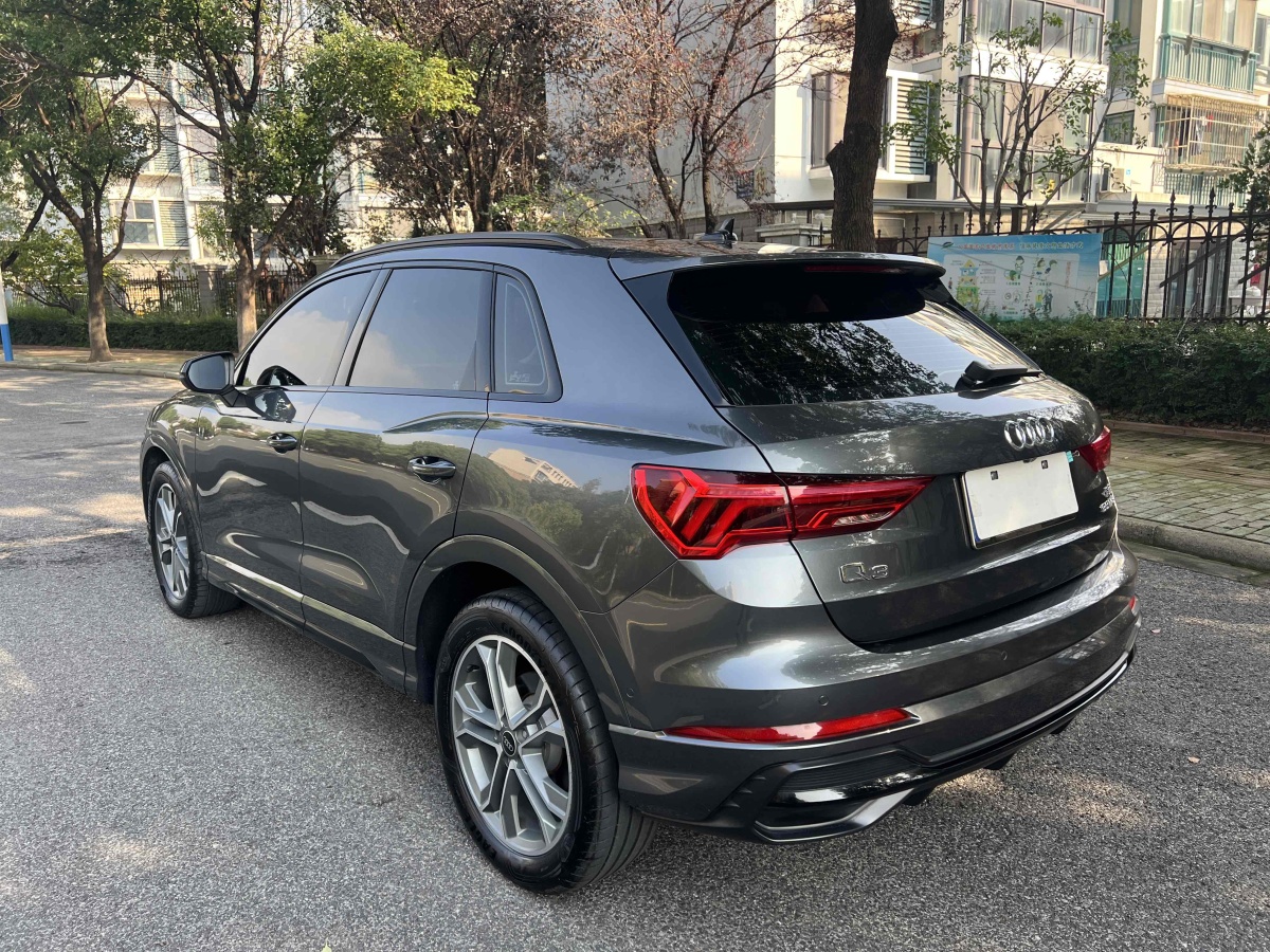 奧迪 奧迪Q3  2023款 35 TFSI 時尚動感型圖片