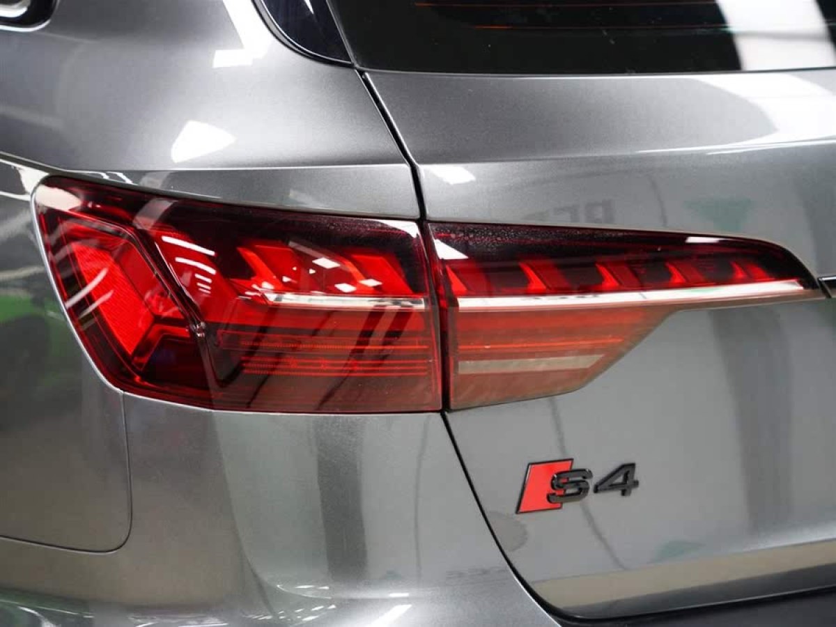 奧迪 奧迪S4  2024款 S4 Avant 3.0TFSI圖片