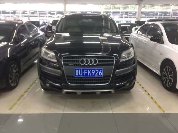 奥迪 奥迪Q7  2007款 3.6 FSI quattro 豪华型