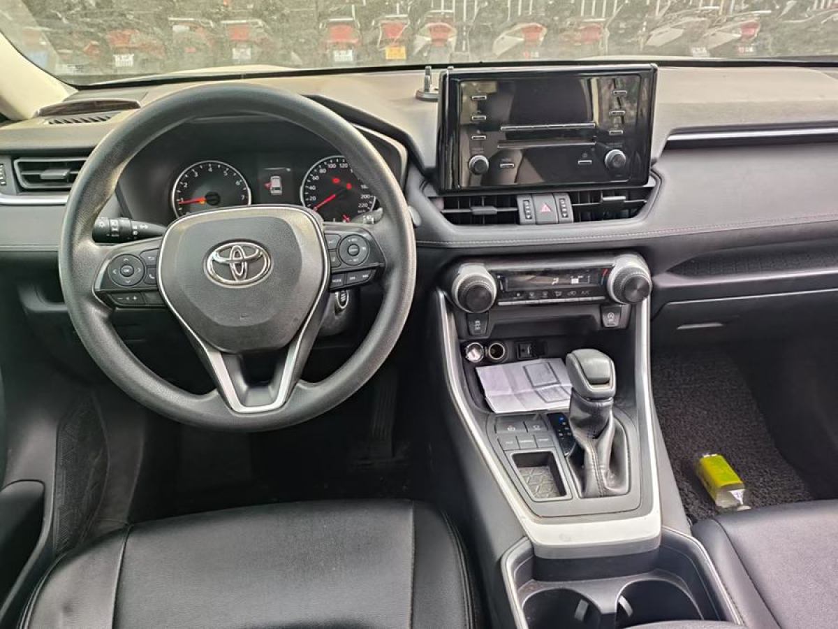 豐田 RAV4榮放  2020款 2.0L CVT兩驅(qū)都市版圖片