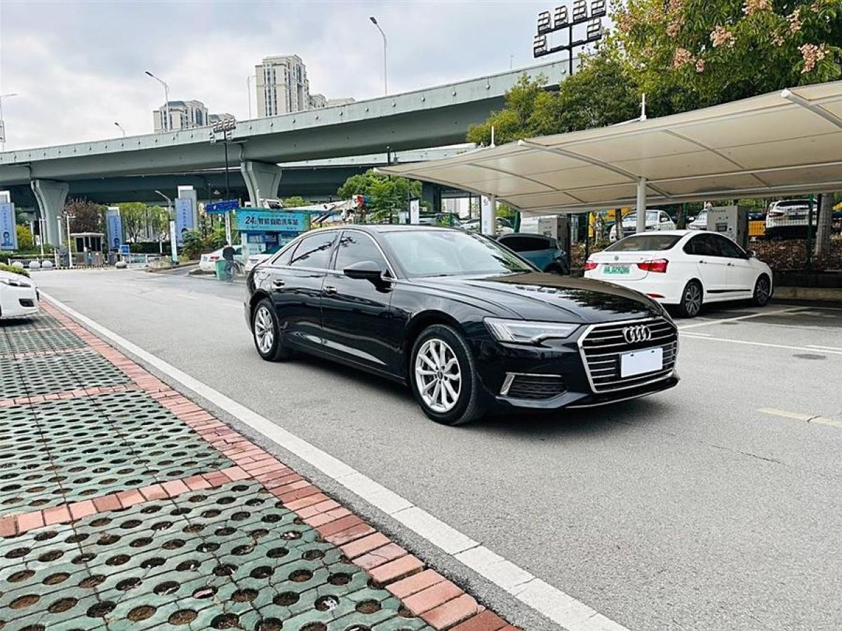 奧迪 奧迪A6L  2019款 40 TFSI 豪華致雅型圖片