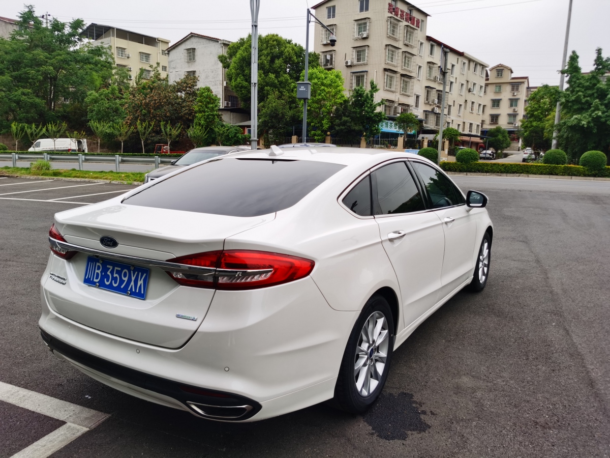 福特 蒙迪歐  2017款 改款 EcoBoost 180 時(shí)尚型圖片