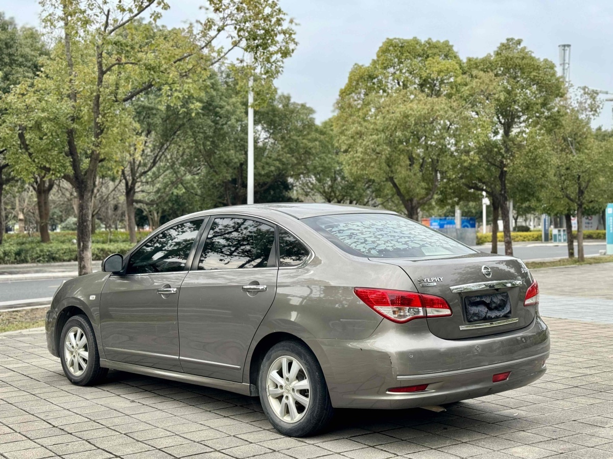 日產(chǎn) 軒逸  2016款 經(jīng)典 1.6XE 自動領先版圖片