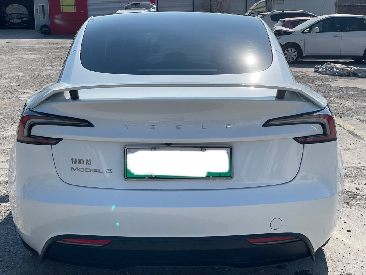 特斯拉 Model 3  2023款 煥新版 后輪驅(qū)動圖片