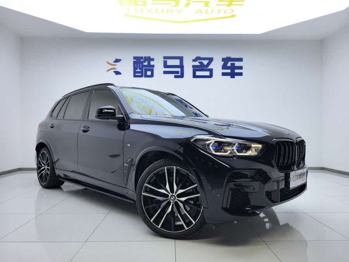 寶馬 寶馬X5  2022款 改款 xDrive 40Li M運(yùn)動(dòng)套裝圖片