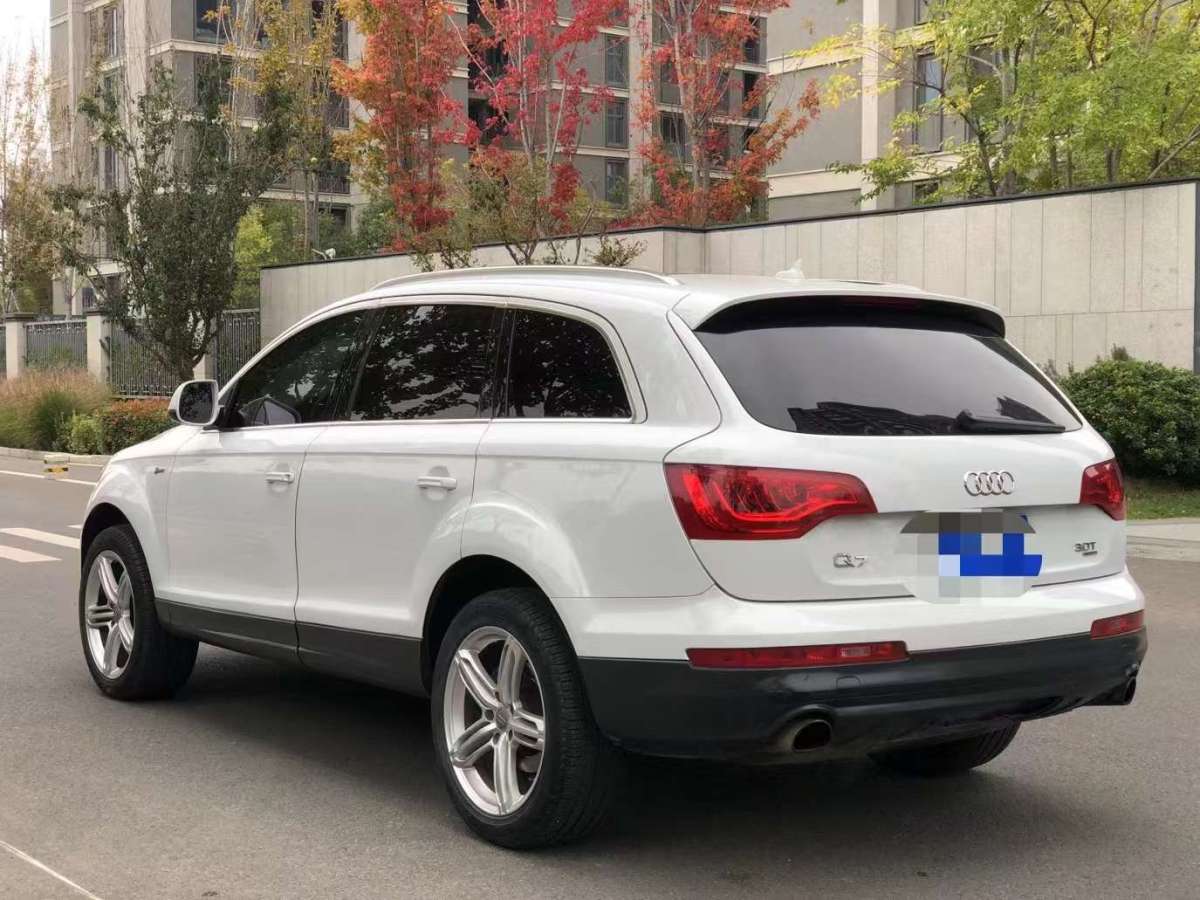 奧迪 奧迪Q7  2015款 35 TDI 卓越版圖片