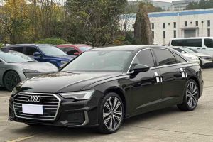 奥迪A6 奥迪 Allroad 探索家 55 TFSI 尊享越野型