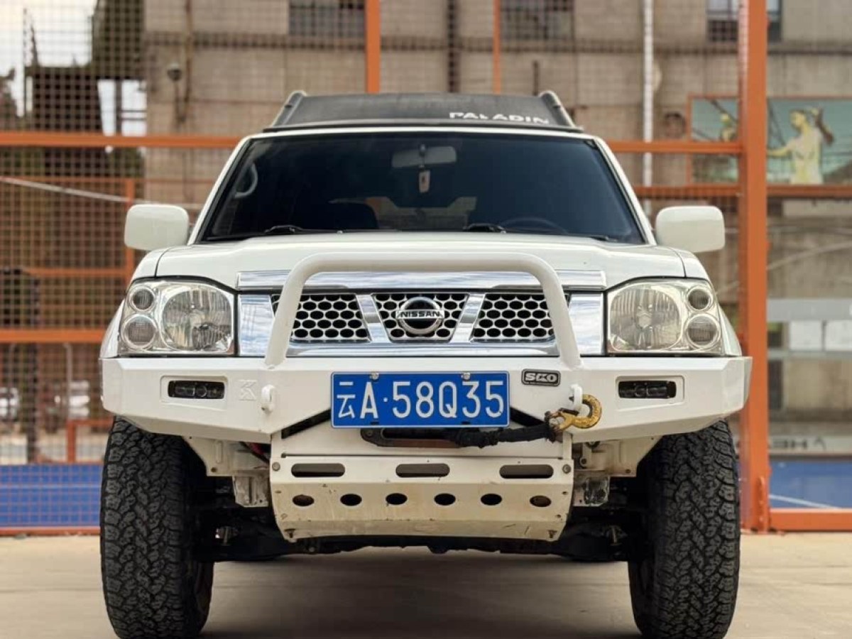 日產(chǎn) 日產(chǎn)帕拉丁  2013款 2.4L 四驅(qū)標(biāo)準(zhǔn)型 國(guó)IV圖片