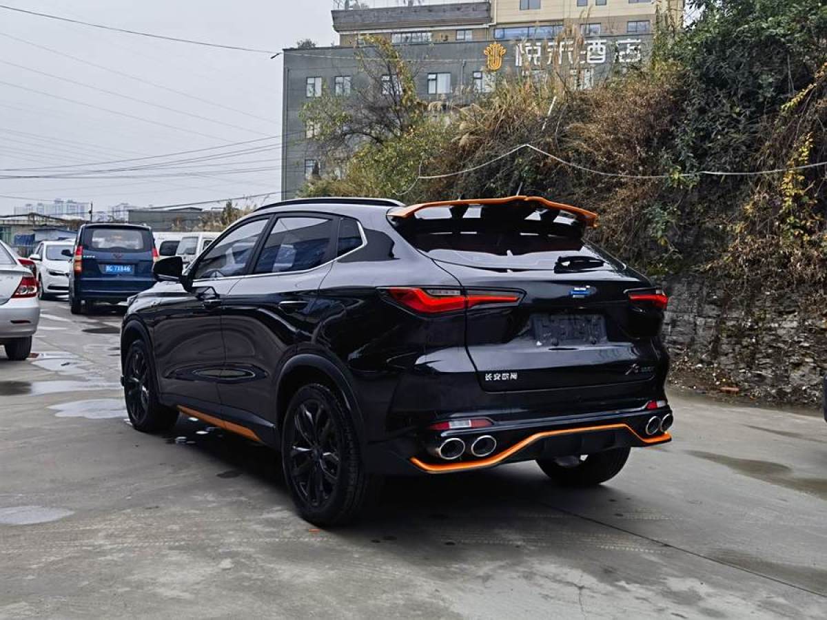 長(zhǎng)安歐尚 長(zhǎng)安歐尚X5  2022款 1.5T DCT俠客版圖片