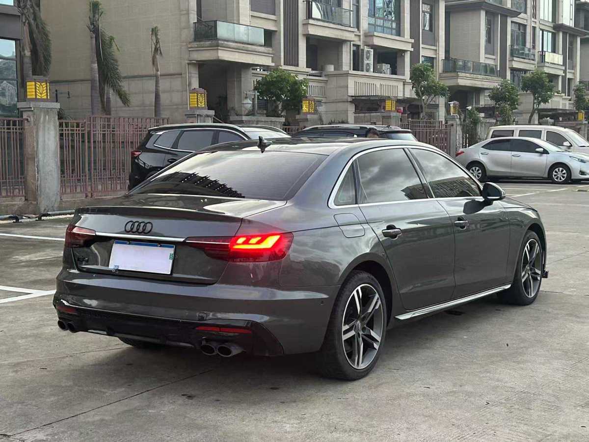 奧迪 奧迪A4L  2020款 40 TFSI 豪華動(dòng)感型圖片