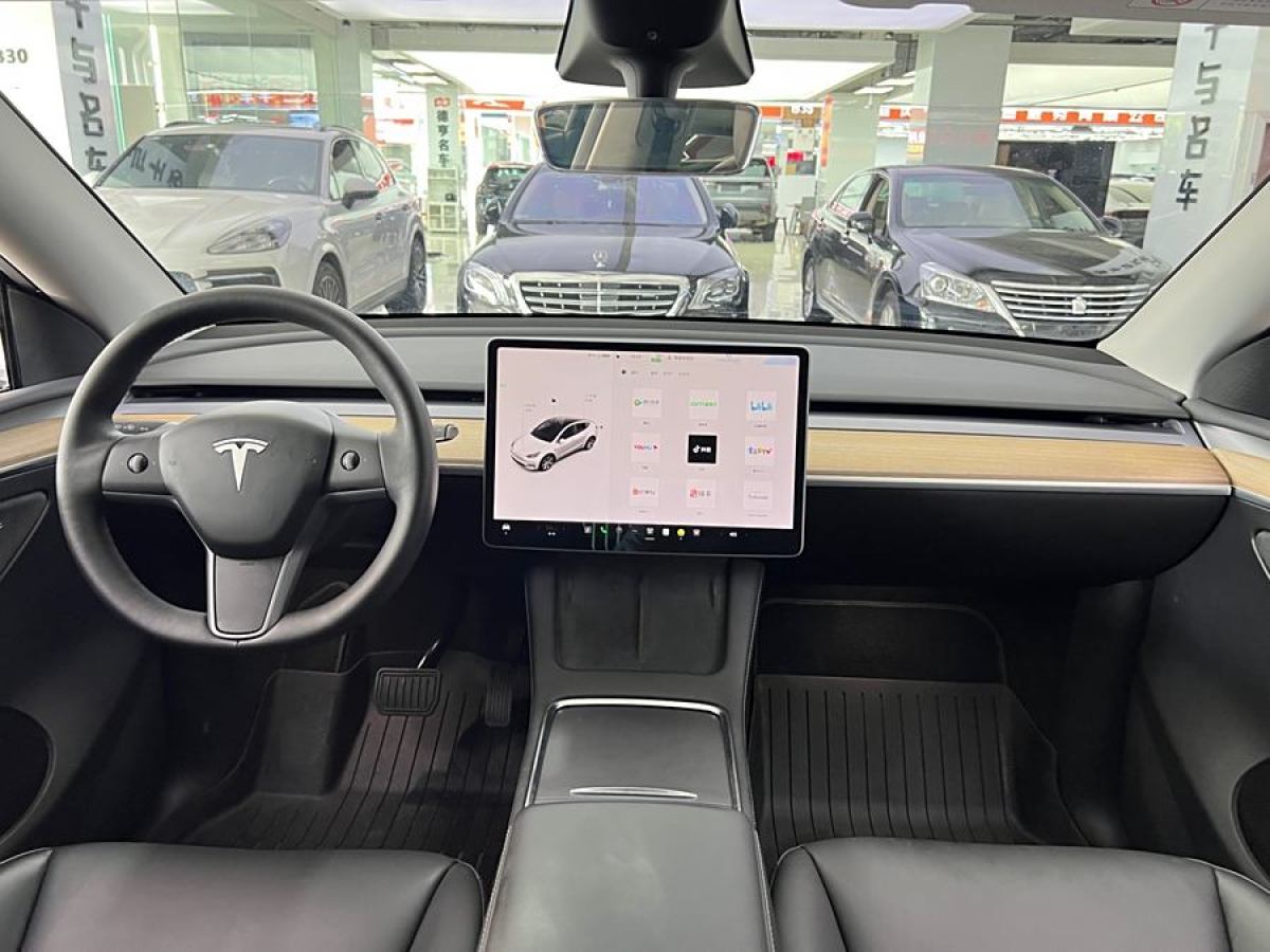 特斯拉 Model 3  2022款 改款 長續(xù)航全輪驅(qū)動版圖片