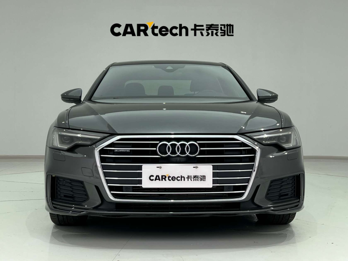 奧迪 奧迪A6L  2019款 45 TFSI quattro 臻選動(dòng)感型圖片