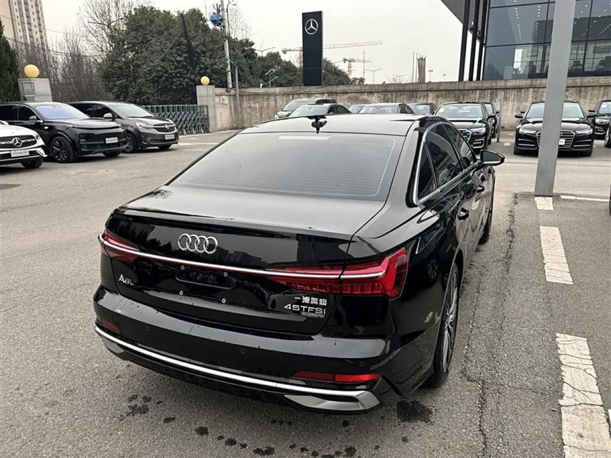 奧迪 奧迪A6L  2024款 45 TFSI quattro 臻選動(dòng)感型圖片