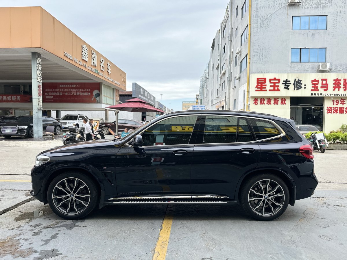 寶馬 寶馬X3  2021款 改款 xDrive30i 領(lǐng)先型 M運動套裝圖片