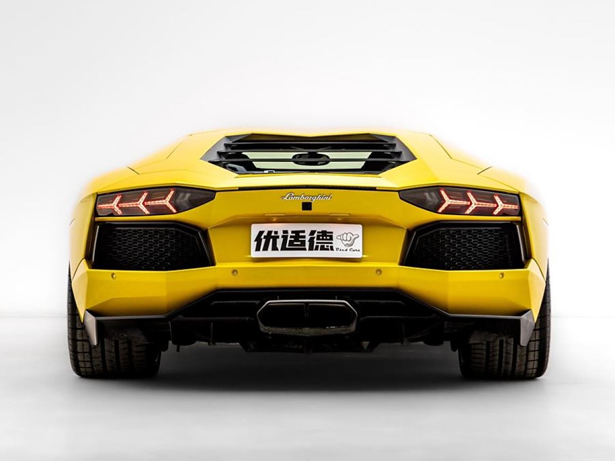 蘭博基尼 Aventador  2011款 LP 700-4圖片