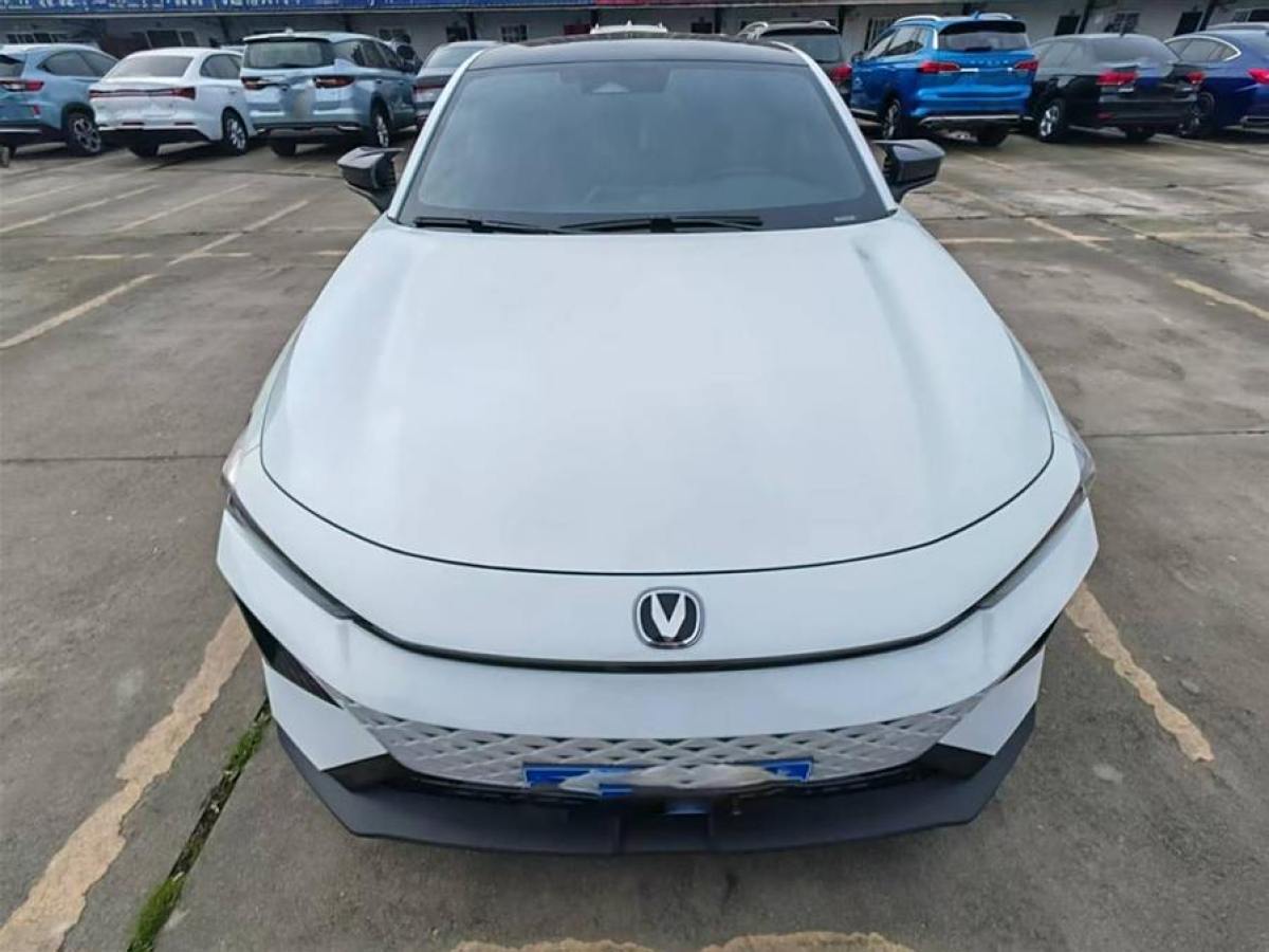 長(zhǎng)安 長(zhǎng)安UNI-V  2024款 1.5T 智慧領(lǐng)航型圖片