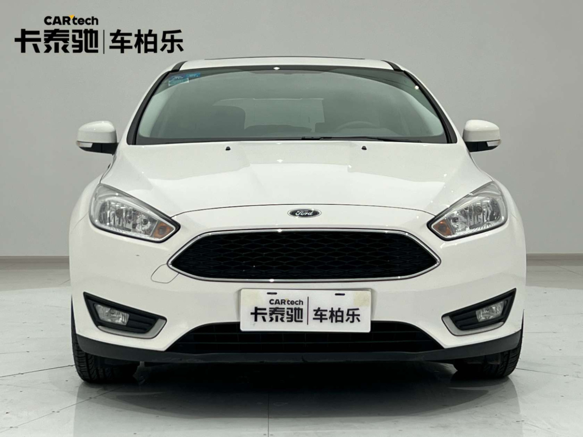 2017年09月福特 ?？怂? 2017款 兩廂 EcoBoost 125 自動超能風(fēng)尚型智行版