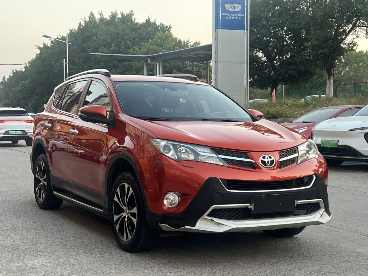 豐田 RAV4榮放  2013款 2.5L 自動(dòng)四驅(qū)尊貴版圖片